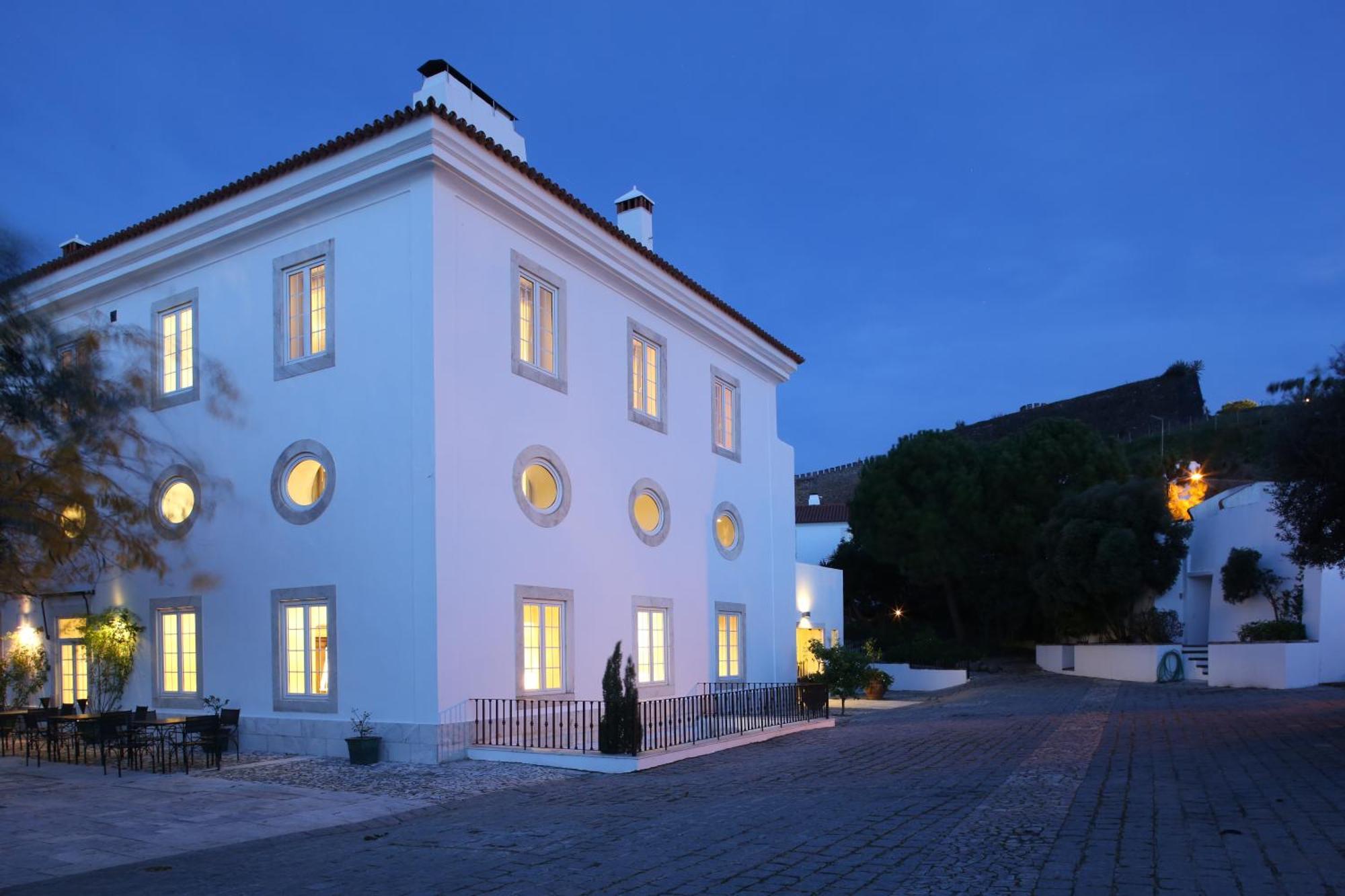 Pateo Dos Solares Charm Hotel Estremoz Exterior photo